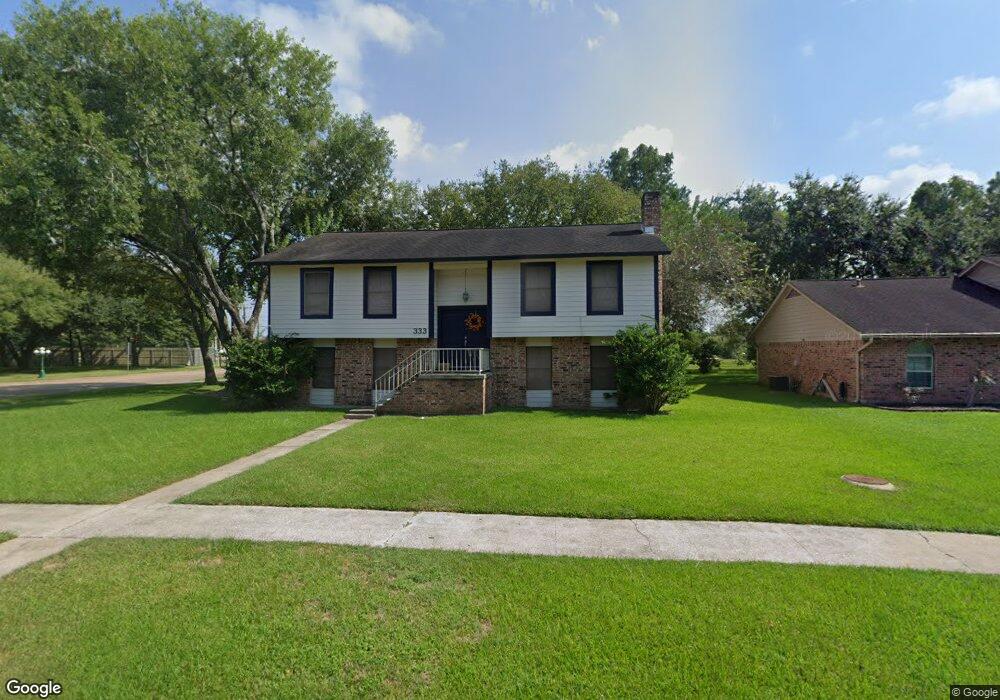 333 E Castle Harbour Dr, Friendswood, TX 77546 - photo 1