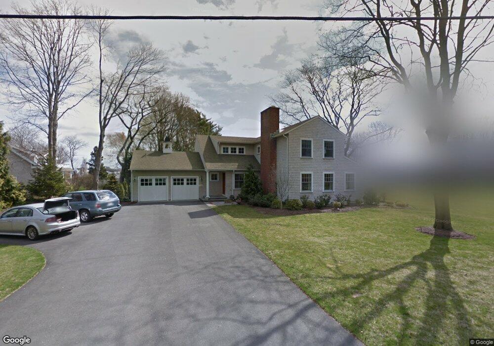 124 Adams Point Rd, Barrington, RI 02806 - photo 1