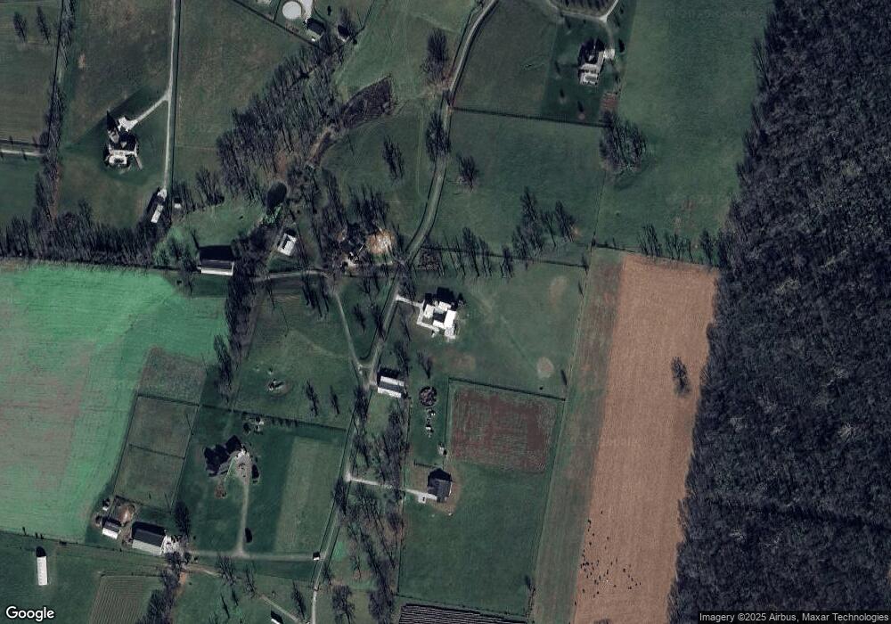 2001 Elkhorn Hills Ln, Frankfort, KY 40601 - photo 1