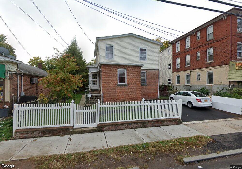 194 Oak St unit 1st, New Britain, CT 06051 - photo 1