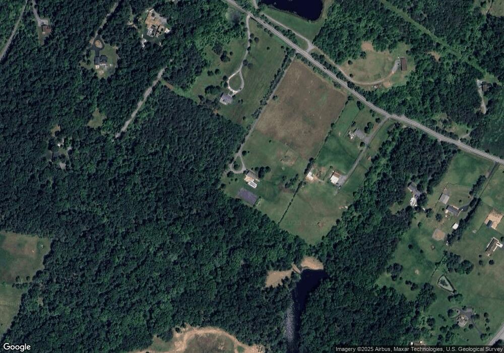 4930 Sulphur Springs Rd, Kearneysville, WV 25430 - photo 1