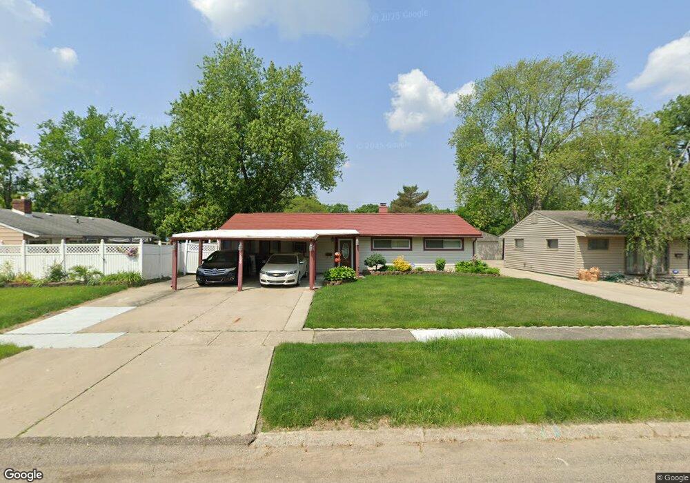 3608 Briarwood Dr, Flint, MI 48507 - photo 1