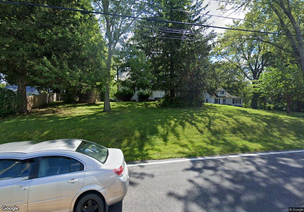 548 St Davids Ln, Schenectady, NY 12309 - photo 1