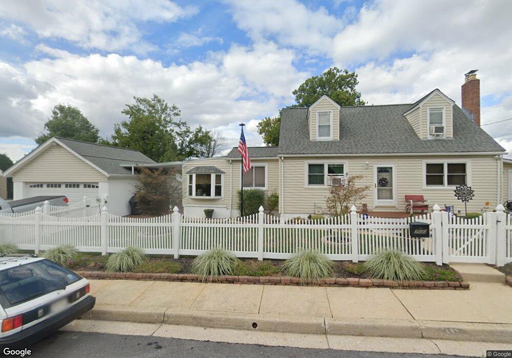 700 Linda Dr, Catonsville, MD 21228 - photo 1