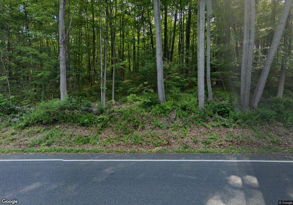 868 Washington Rd, Woodbury, CT 06798 - photo 1