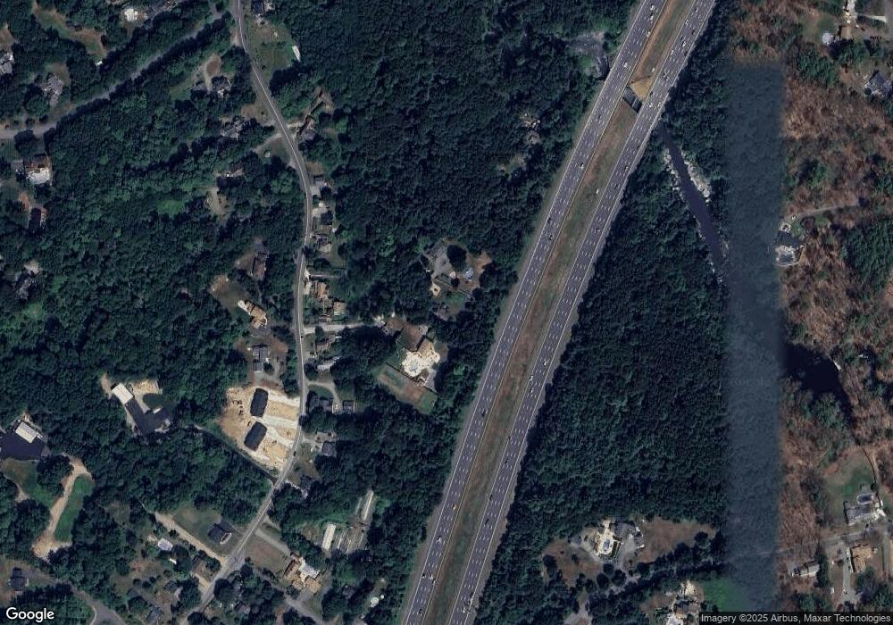 8 Myers Ln, Byfield, MA 01922 - photo 1