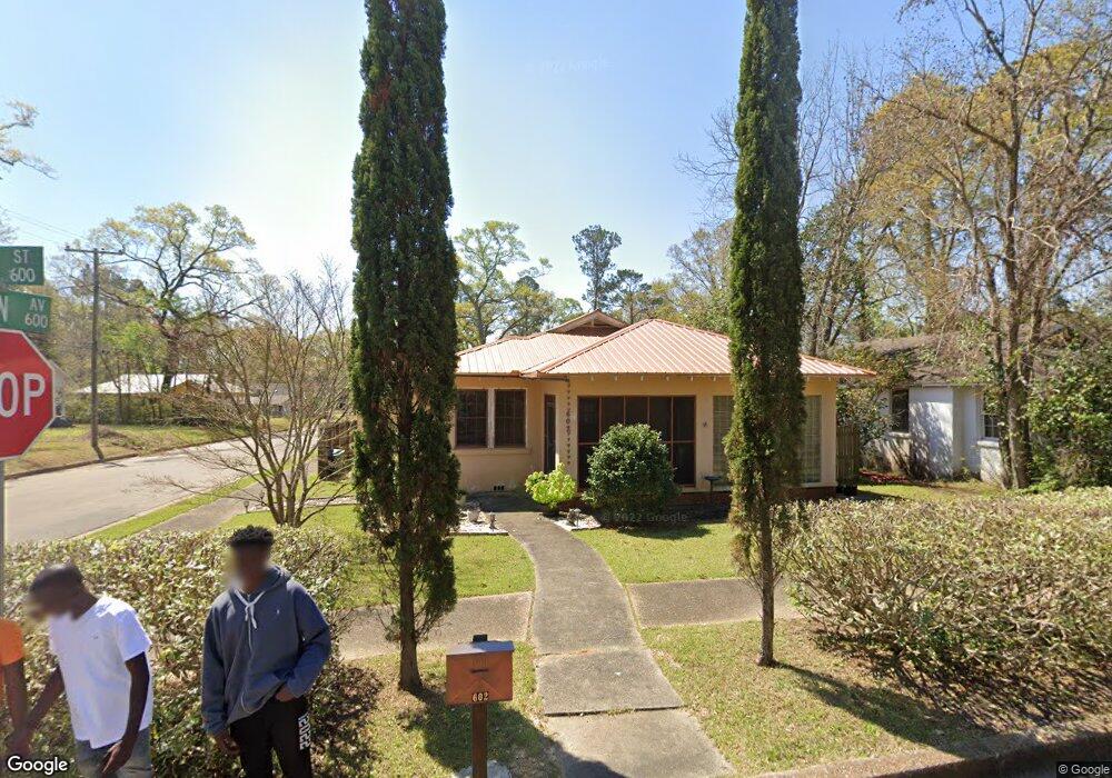 602 Park St, McComb, MS 39648 - photo 1