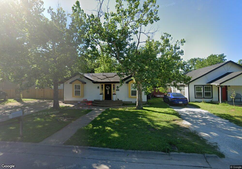 603 Poindexter Ave, Cleburne, TX 76033 - photo 1