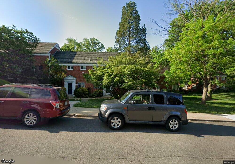 1711 Preston Rd, Alexandria, VA 22302 - photo 1