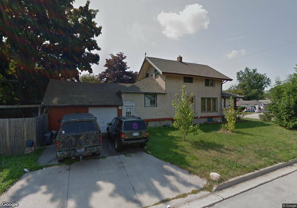 1304 12th St, Port Huron, MI 48060 - photo 1