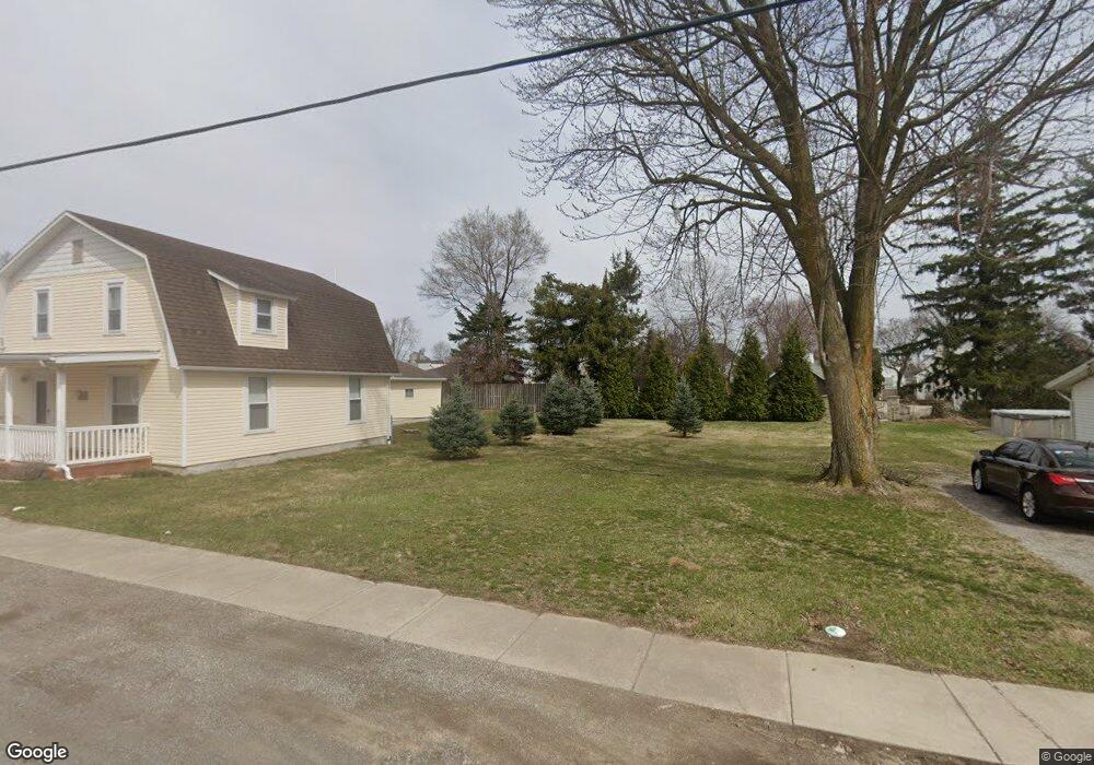 207 E Maple St, Columbus Grove, OH 45830 - photo 1