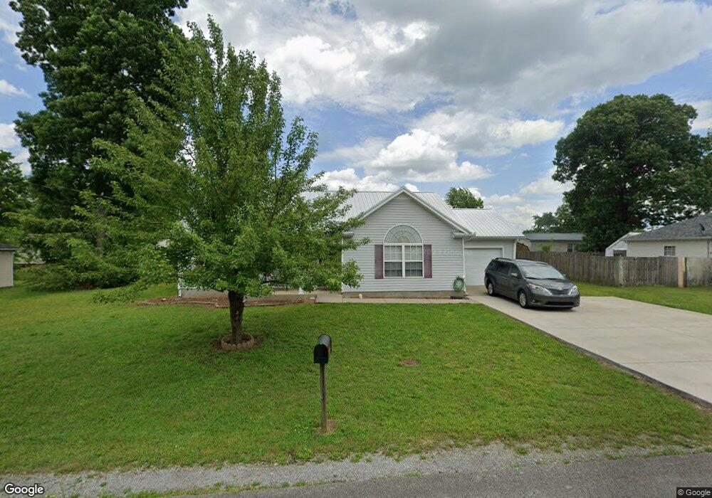 204 Saddlewood Dr, Shelbyville, TN 37160 - photo 1