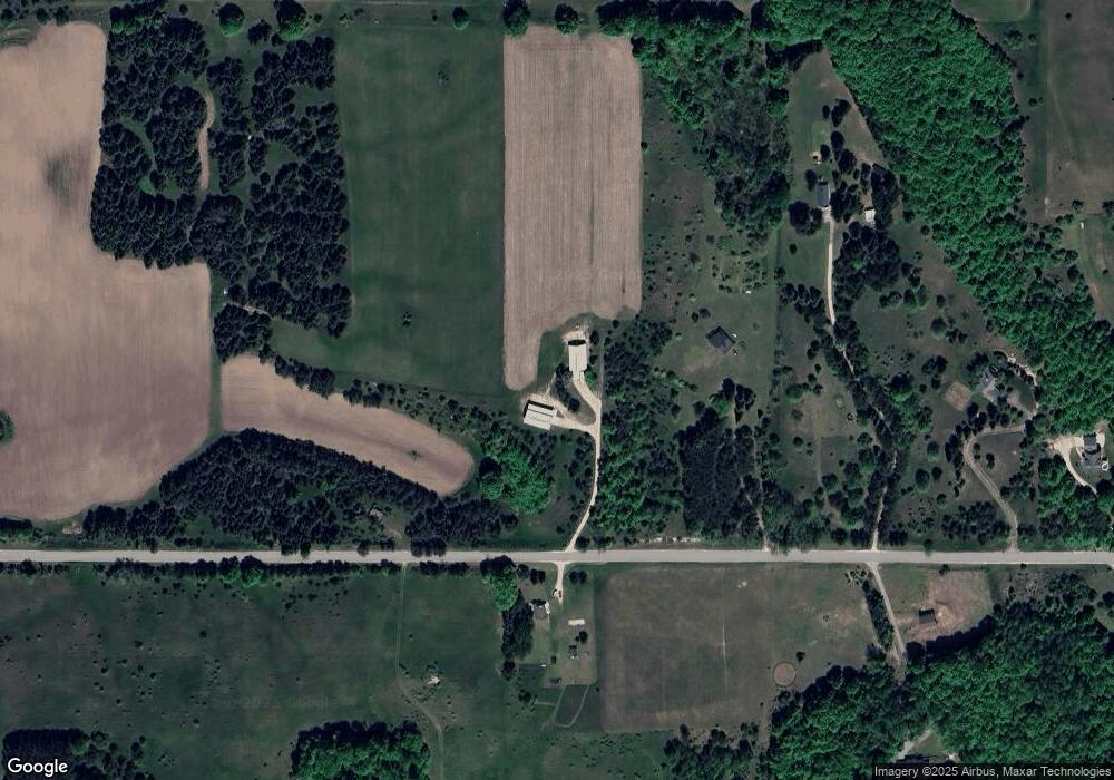 08449 Quarterline Rd, Charlevoix, MI 49720 - photo 1