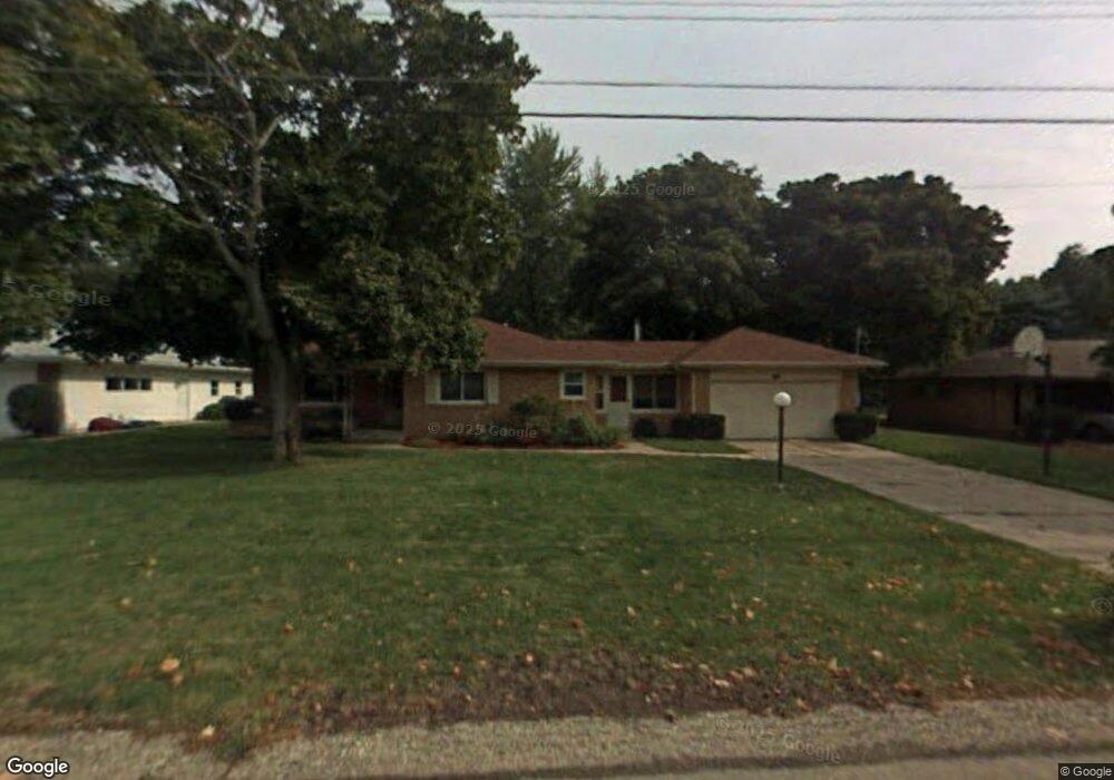 1872 Orchard Ln NE, Grand Rapids, MI 49505 - photo 1