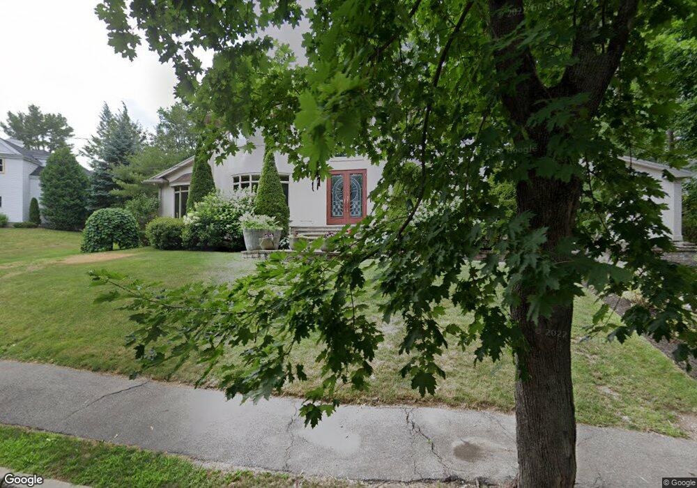 77 Winston Rd unit o, Newton Center, MA 02459 - photo 1