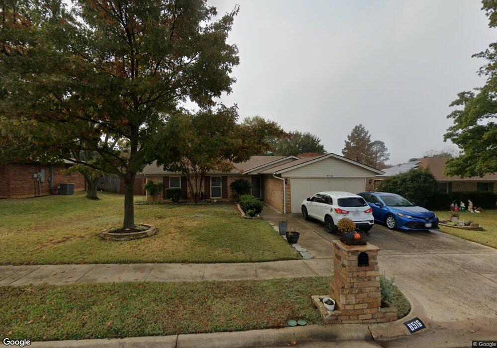 8516 Royal Ridge Dr, North Richland Hills, TX 76182 - photo 1