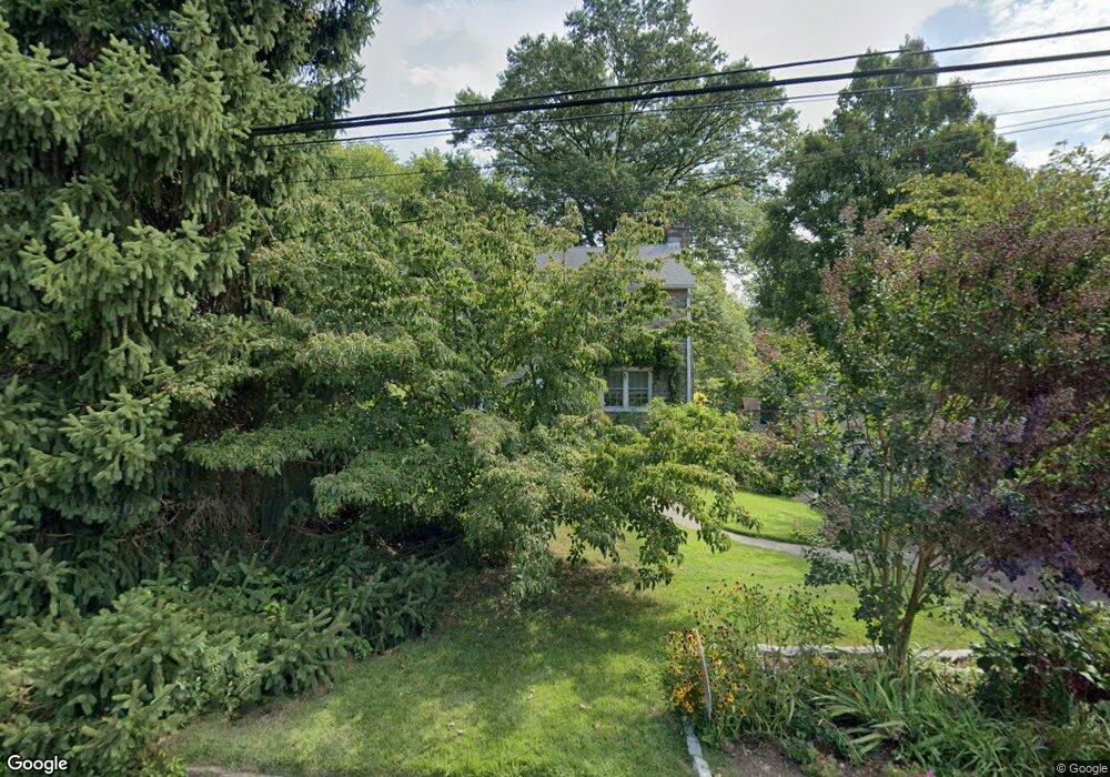 215 Riverview Rd, Swarthmore, PA 19081 - photo 1