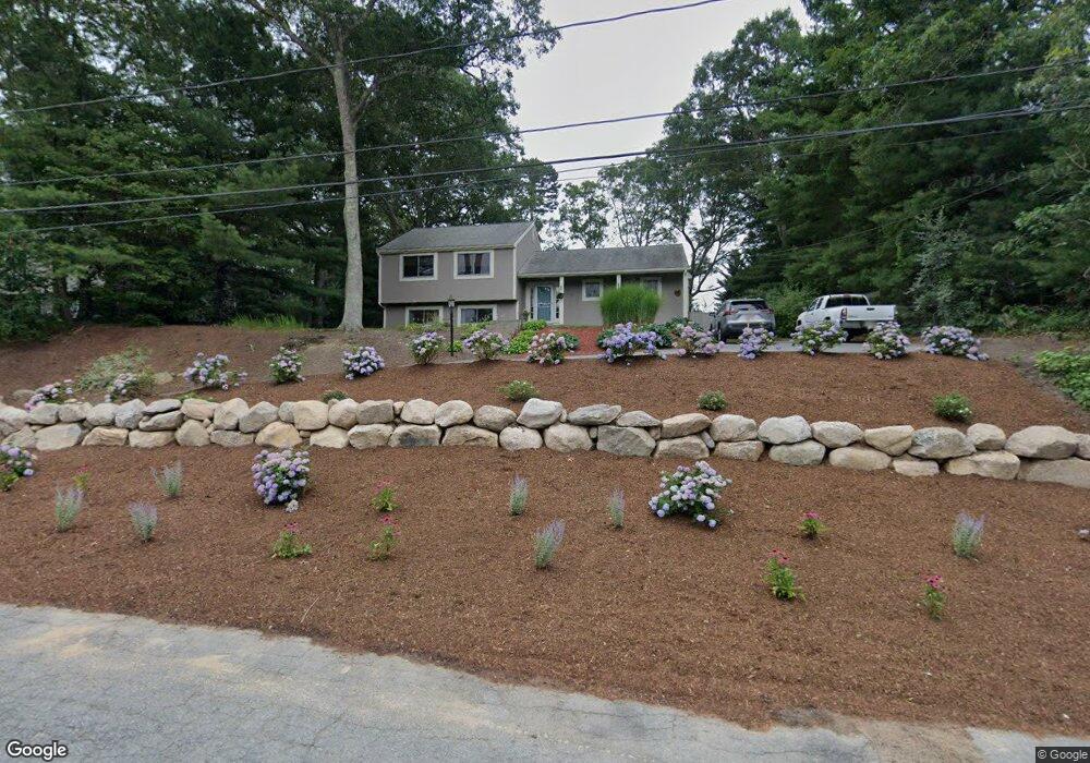 10 Howard Ave, Monument Beach, MA 02553 - photo 1