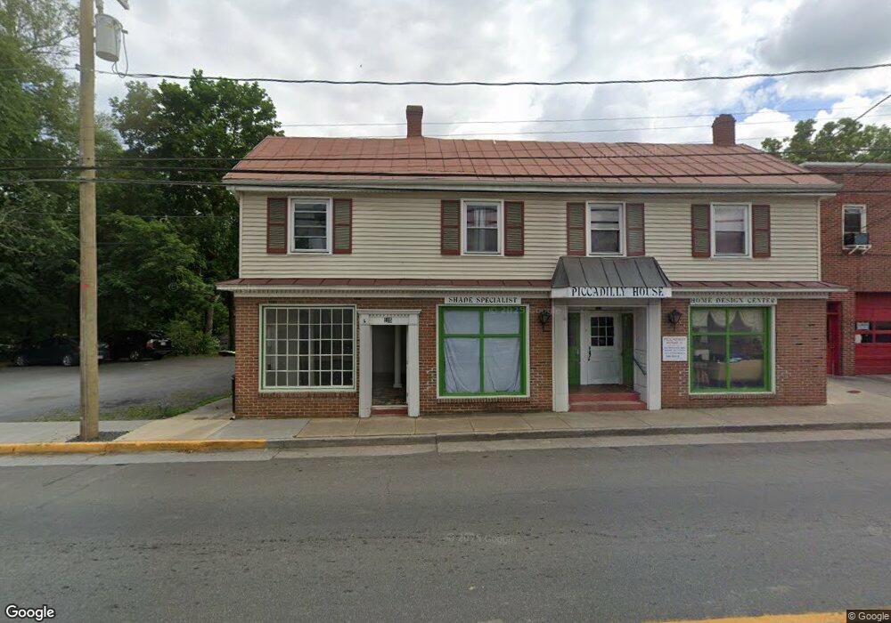 111 S Main St, Edinburg, VA 22824 - photo 1