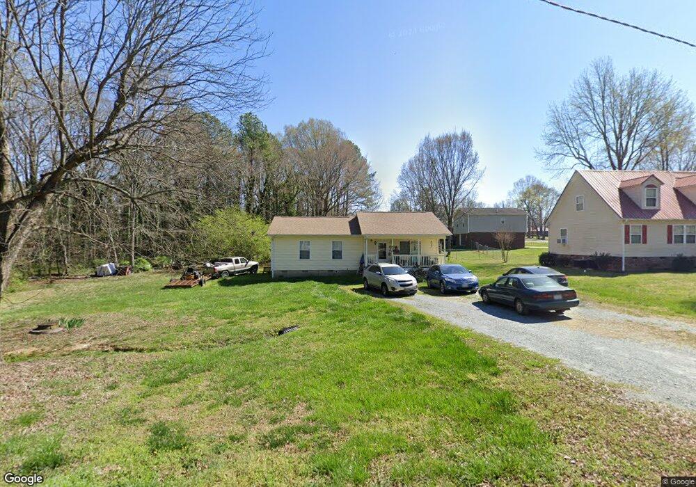 404 E 6th St, Siler City, NC 27344 - photo 1