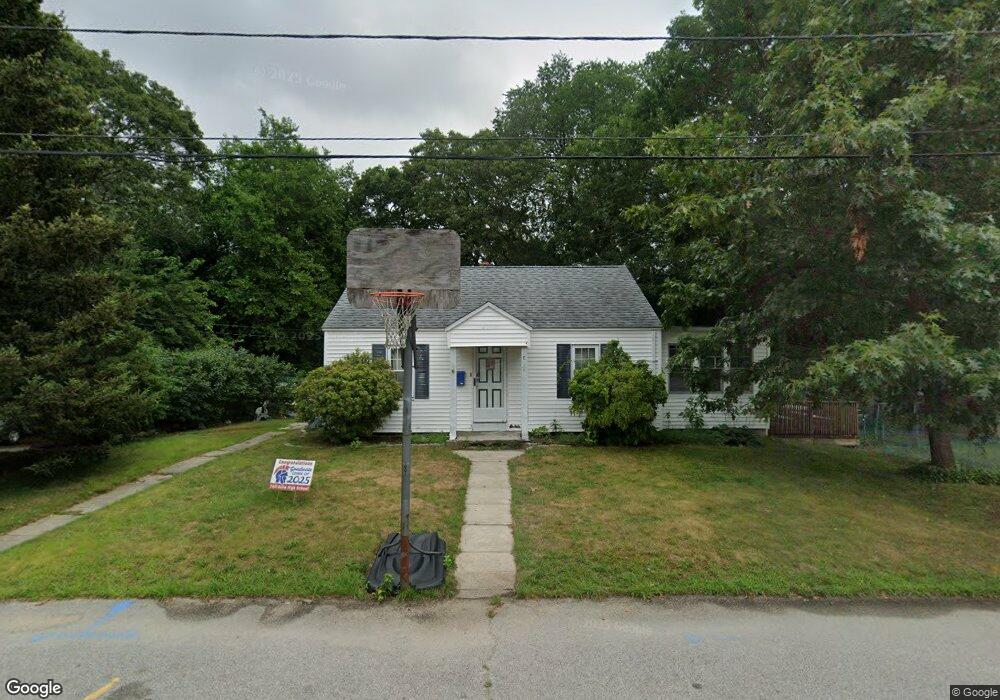 4 Brownlee Blvd, Warwick, RI 02886 - photo 1