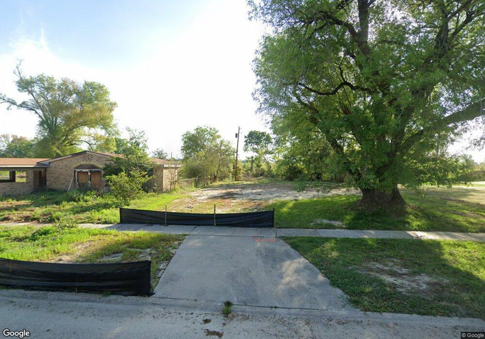 2613 E General Wainwright Dr, Lake Charles, LA 70615 - photo 1