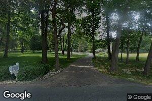 4764 E Gull Lake Dr, Hickory Corners, MI 49060