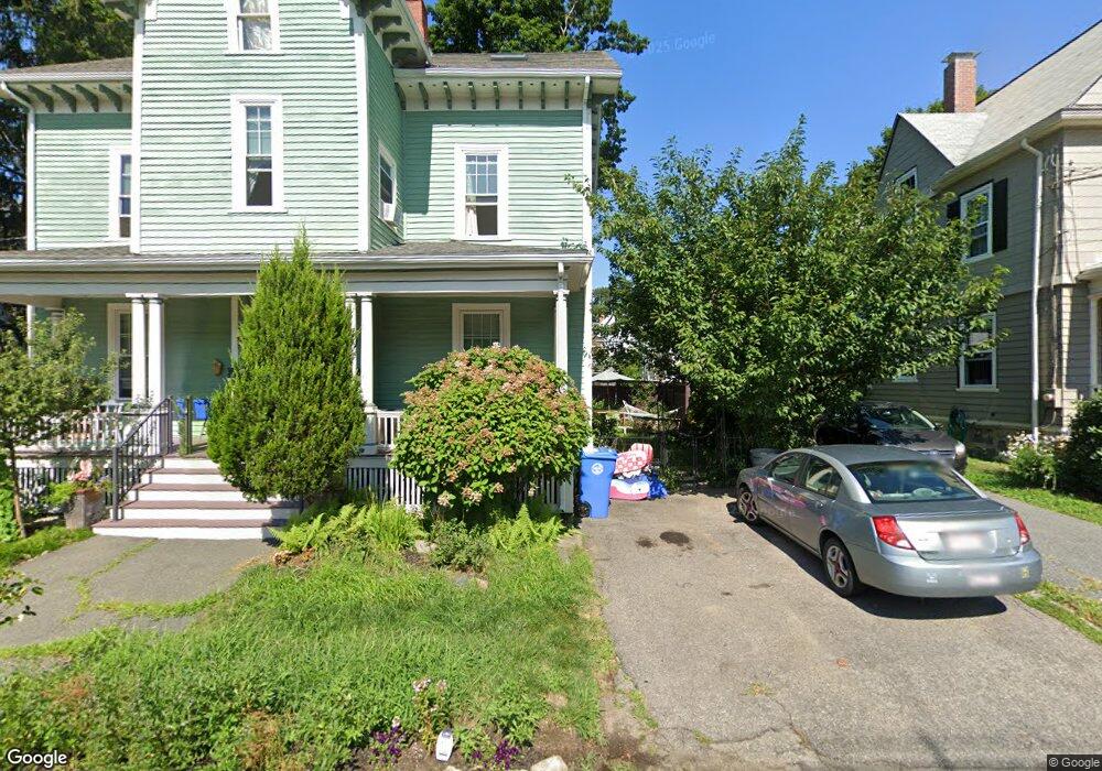 17 Willow St unit 2, Waltham, MA 02453 - photo 1