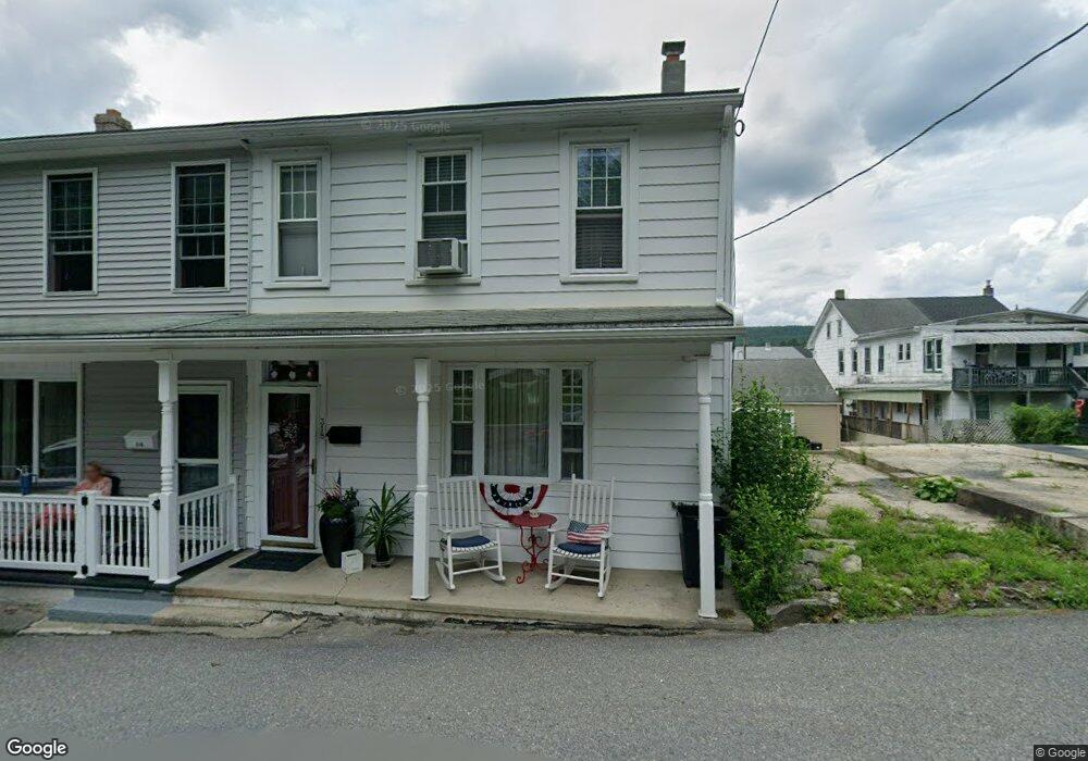 318 Mountain Ave, Tamaqua, PA 18252 - photo 1