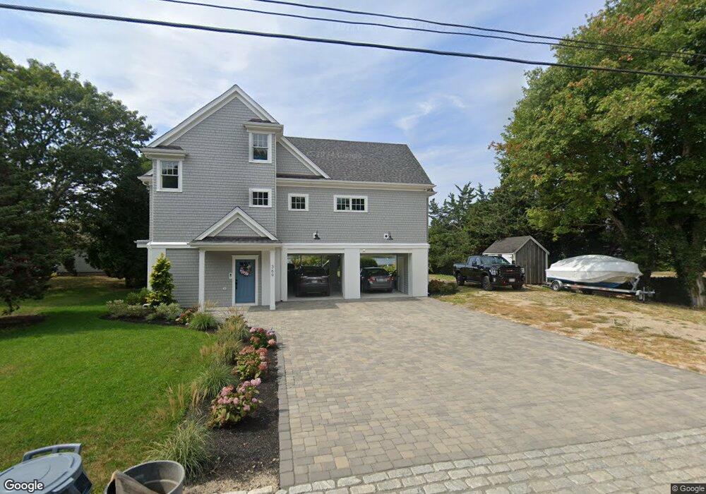 369 Edgewater Dr W, East Falmouth, MA 02536 - photo 1