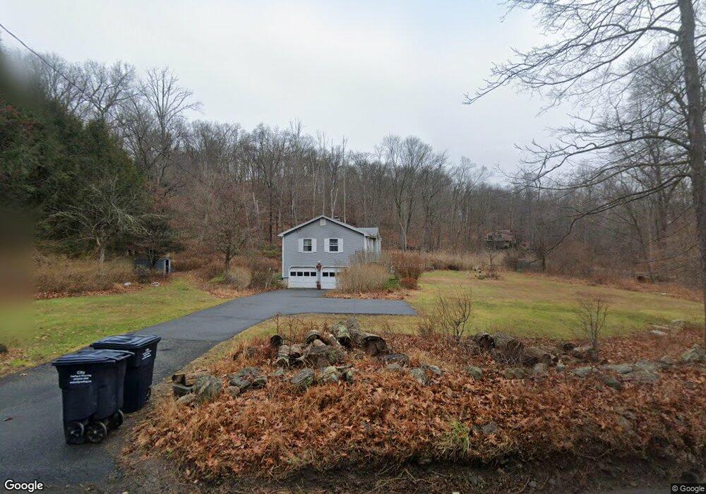 28 Kitchawan Rd, Pound Ridge, NY 10576 - photo 1