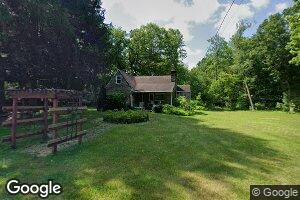 34 Dull Store Rd, Mill Run, PA 15464