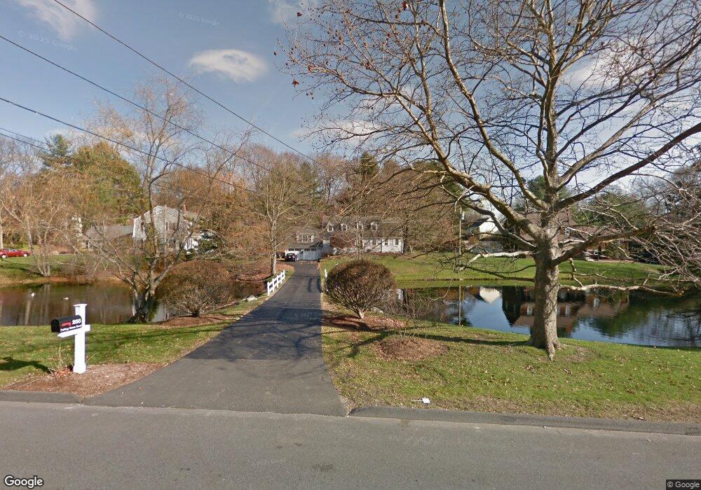 255 Putting Green Rd, Trumbull, CT 06611 - photo 1