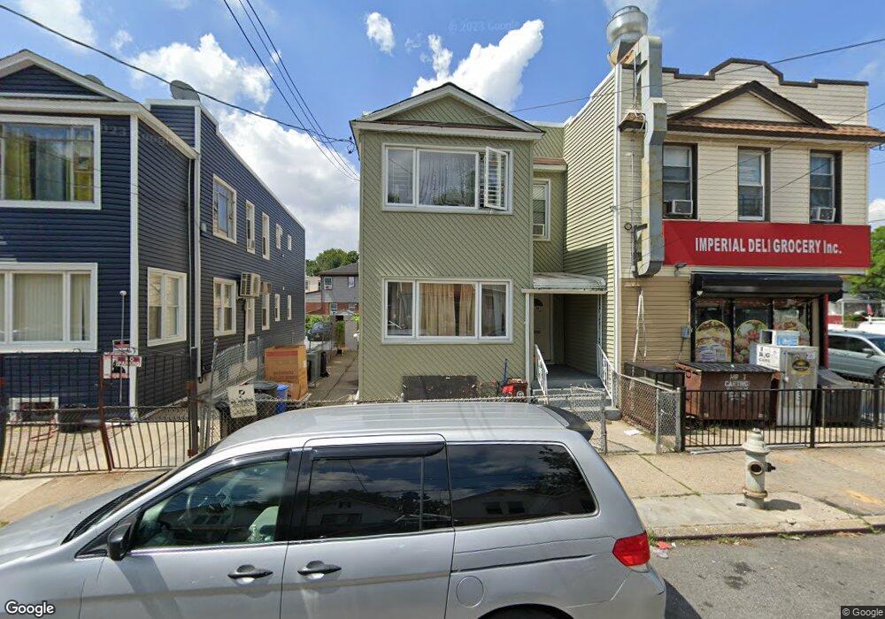 94-04 75th St, Ozone Park, NY 11416 - photo 1