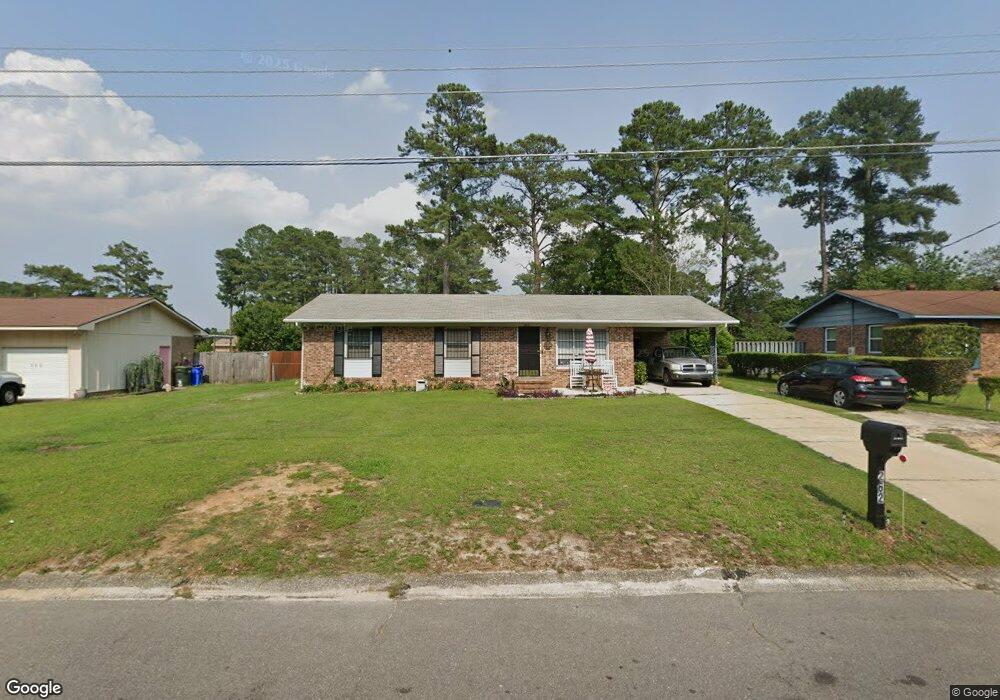 262 Channing Dr, Fayetteville, NC 28303 - photo 1