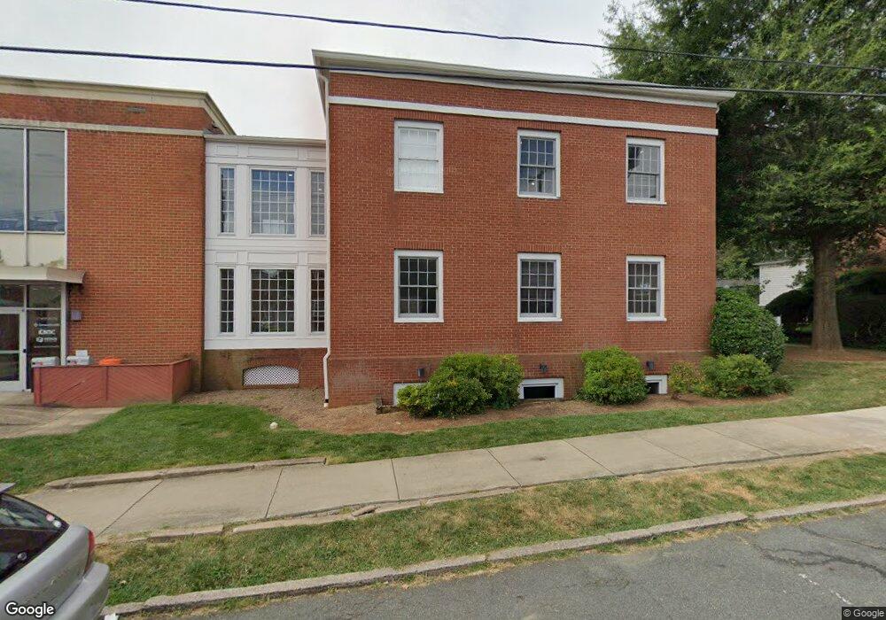 808 E Jefferson St unit F, Charlottesville, VA 22902 - photo 1