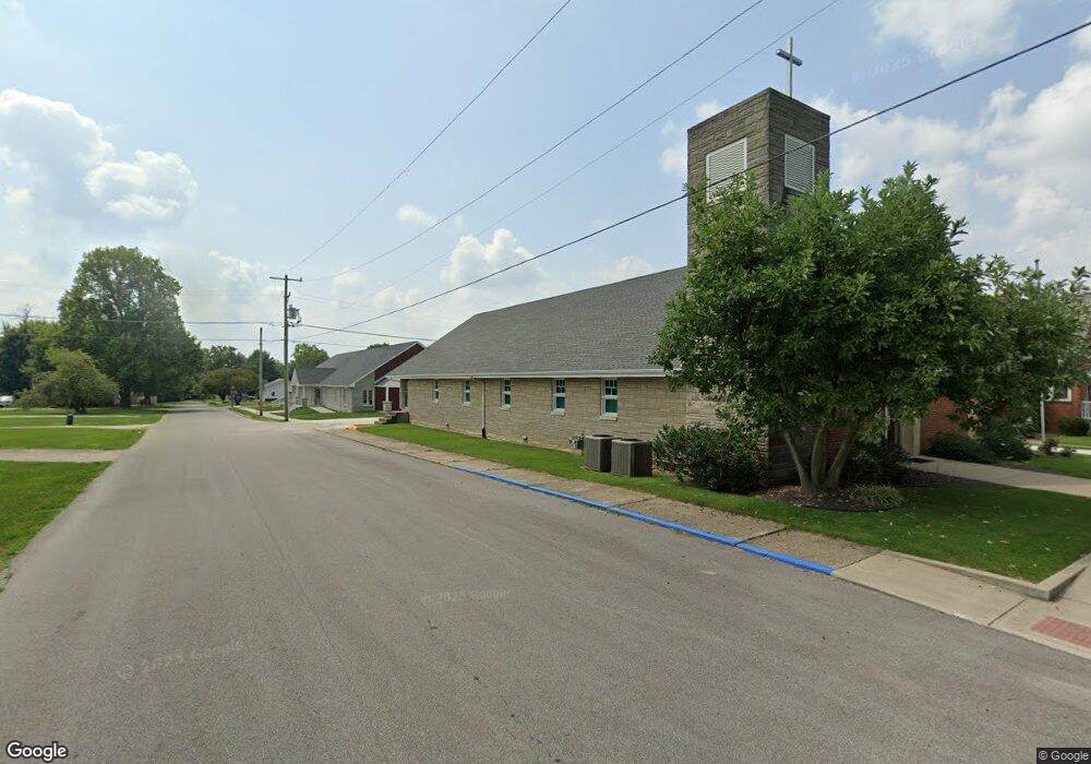 605 W 4th St, Bicknell, IN 47512 - photo 1