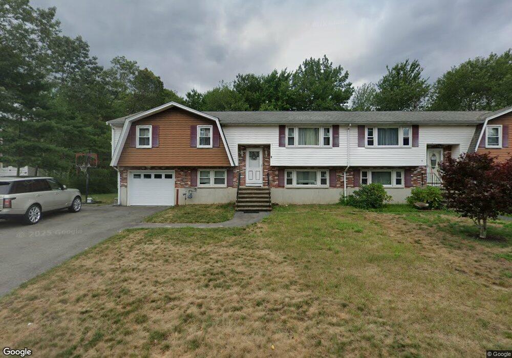 7 Vine Ln, Randolph, MA 02368 - photo 1