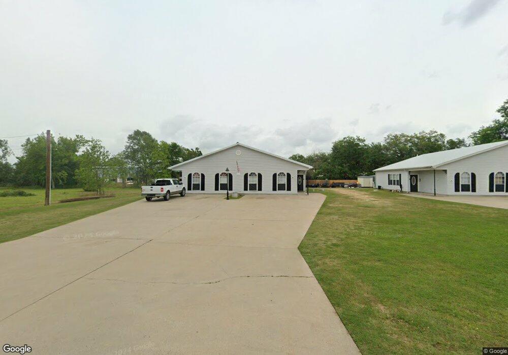 5751 Perry Ln, Lake Charles, LA 70605 - photo 1