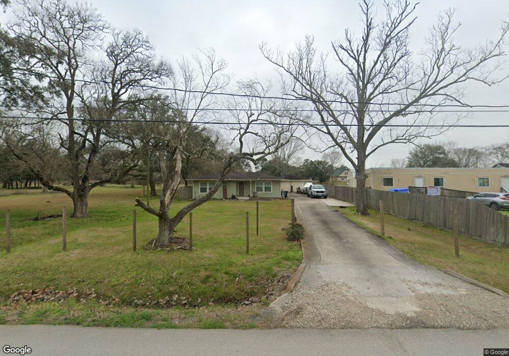 903 Thompson Rd, Alvin, TX 77511 - photo 1