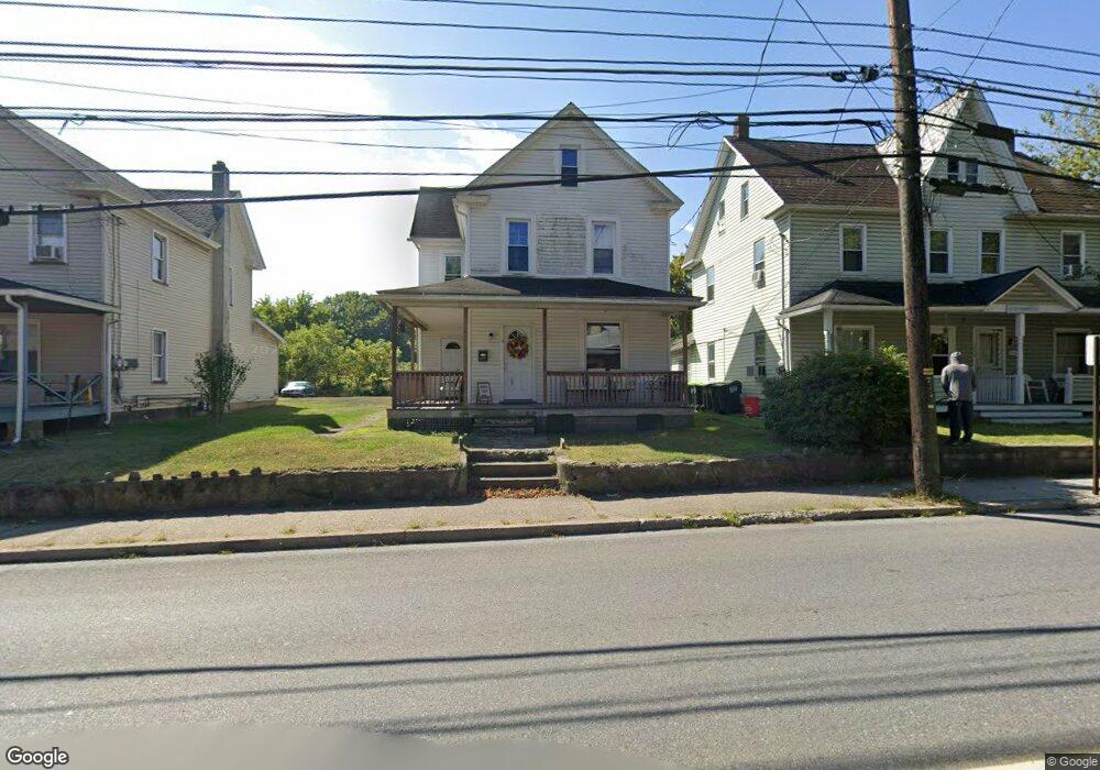 1197 W Main St, Stroudsburg, PA 18360 - photo 1