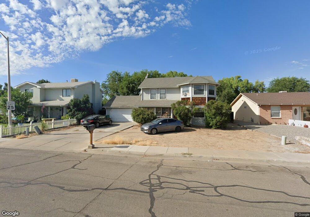 2807 La Napa St, Farmington, NM 87401 - photo 1