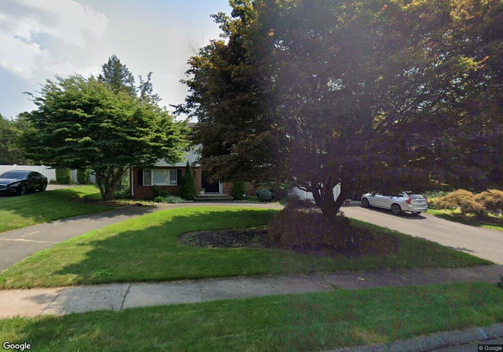 100 Baneberry Ln, Wethersfield, CT 06109 - photo 1