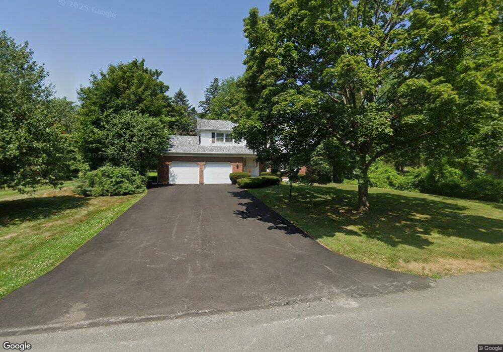 2177 Appletree Ln, Schenectady, NY 12309 - photo 1