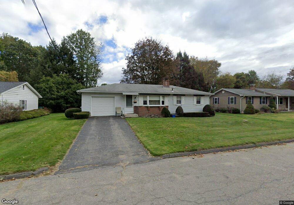 37 Rzasa Dr, Chicopee, MA 01013 - photo 1