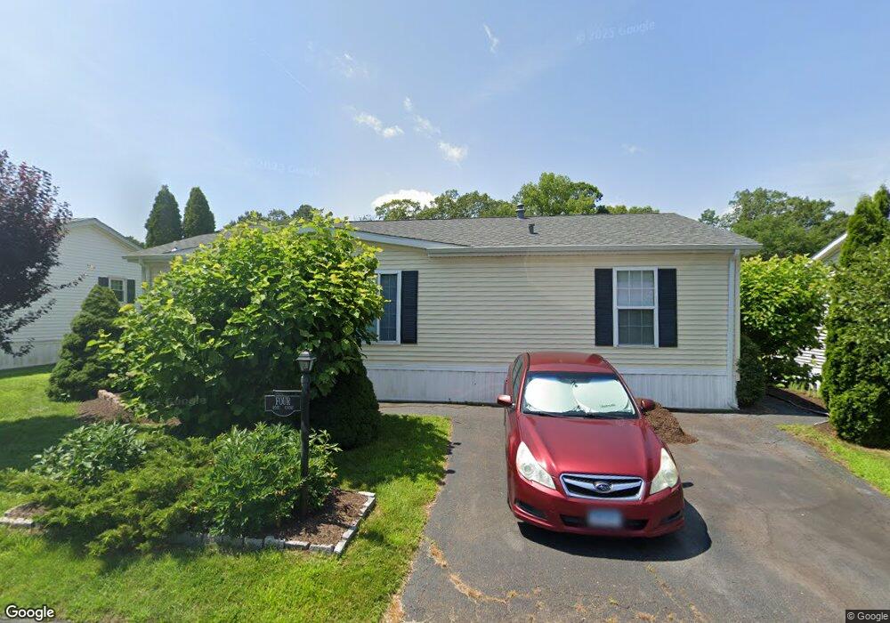 4 Rose Ct, East Windsor, CT 06088 - photo 1