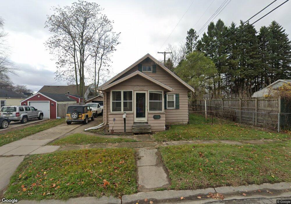 1815 15th St, Port Huron, MI 48060 - photo 1