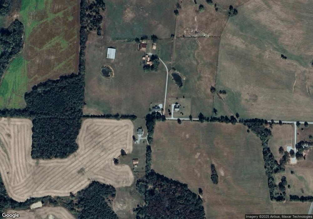 194 Barnett Rd, Shelbyville, TN 37160 - photo 1