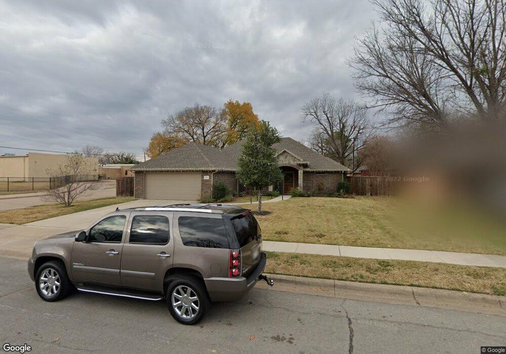 7601 Palomar Dr, North Richland Hills, TX 76180 - photo 1