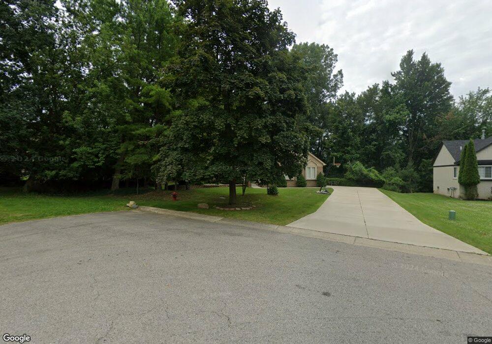 6255 Marshview Ln, West Bloomfield, MI 48323 - photo 1